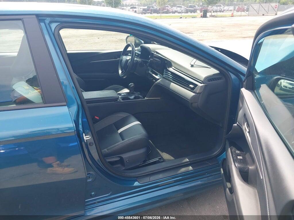 4T1DAACKXSU017722 2025 TOYOTA CAMRY photo no. 5