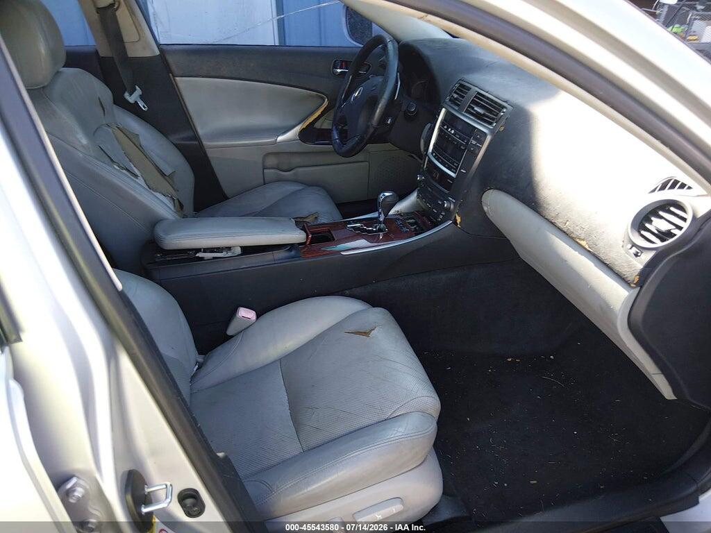 JTHCK262162008437 2006 LEXUS IS 250 photo no. 5