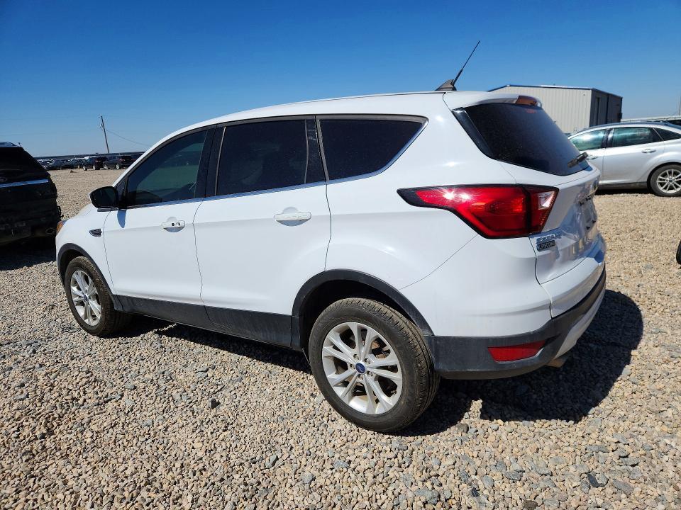 2019 FORD ESCAPE SE — Фото 2 из 13