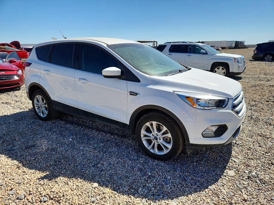 2019 FORD ESCAPE SE — Фото 4 из 13