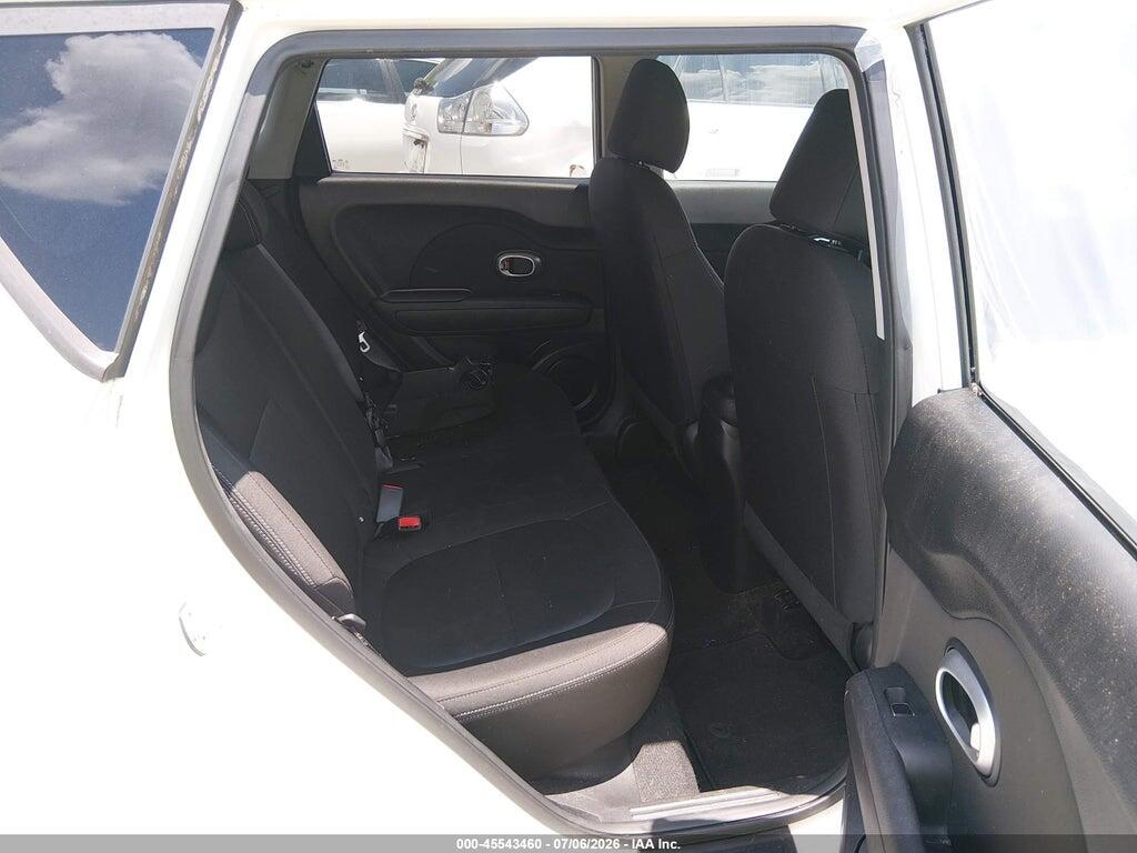 KNDJN2A24K7002071 2019 KIA SOUL photo no. 8