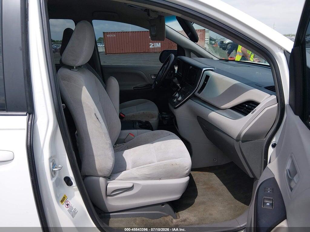 5TDKK3DC2GS735000 2016 TOYOTA SIENNA photo no. 5