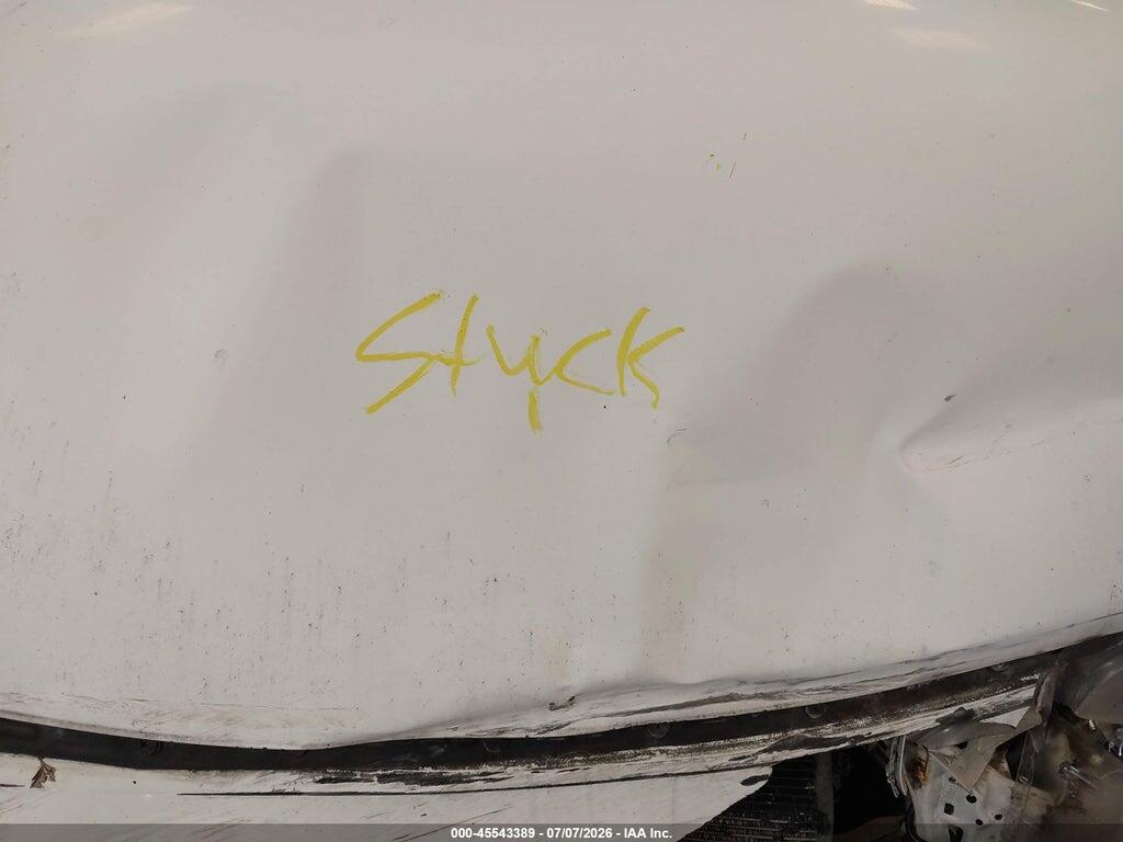 JH4DC4453YS005682 2000 ACURA INTEGRA photo no. 10