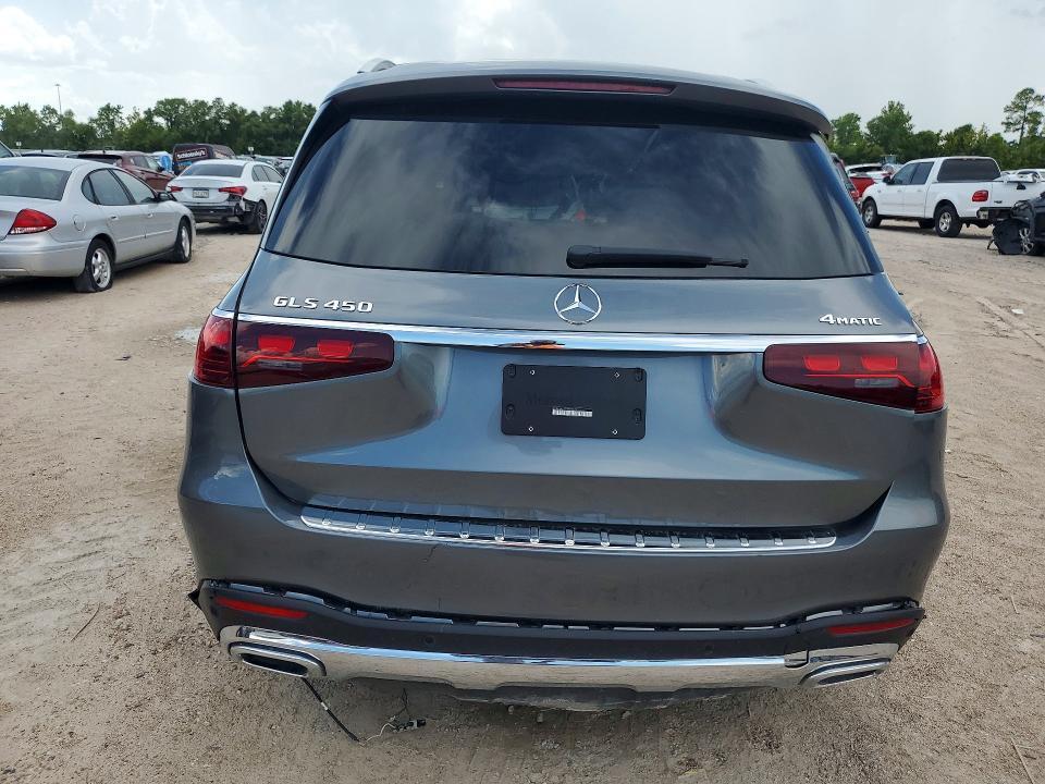 2026 MERCEDES-BENZ GLS 450 4MATIC — Фото 6 из 13