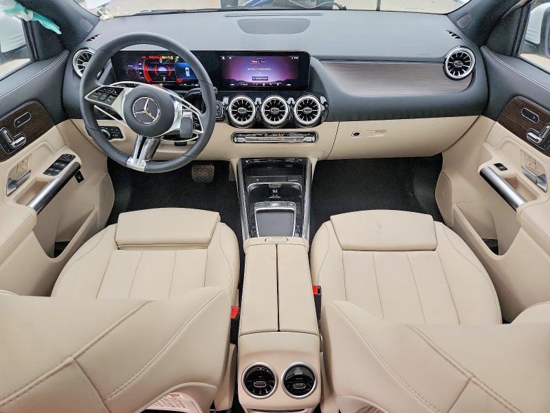 2026 MERCEDES-BENZ GLA 250 4MATIC — Фото 8 из 13