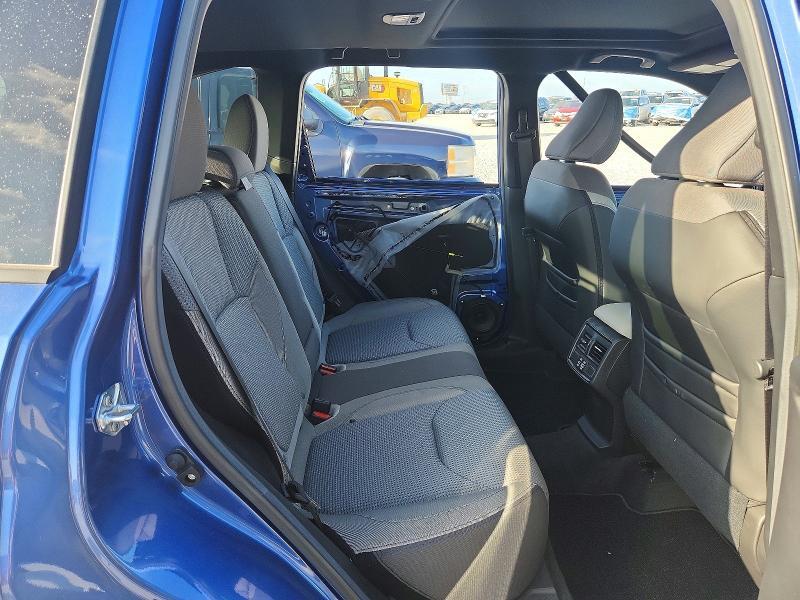 2026 SUBARU FORESTER PREMIUM — Фото 11 из 14