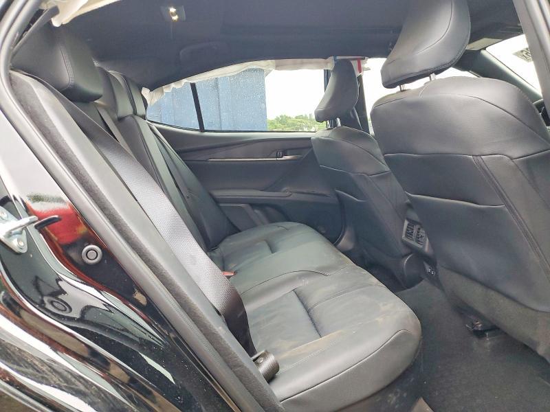 2026 TOYOTA CAMRY XSE — Фото 10 из 13