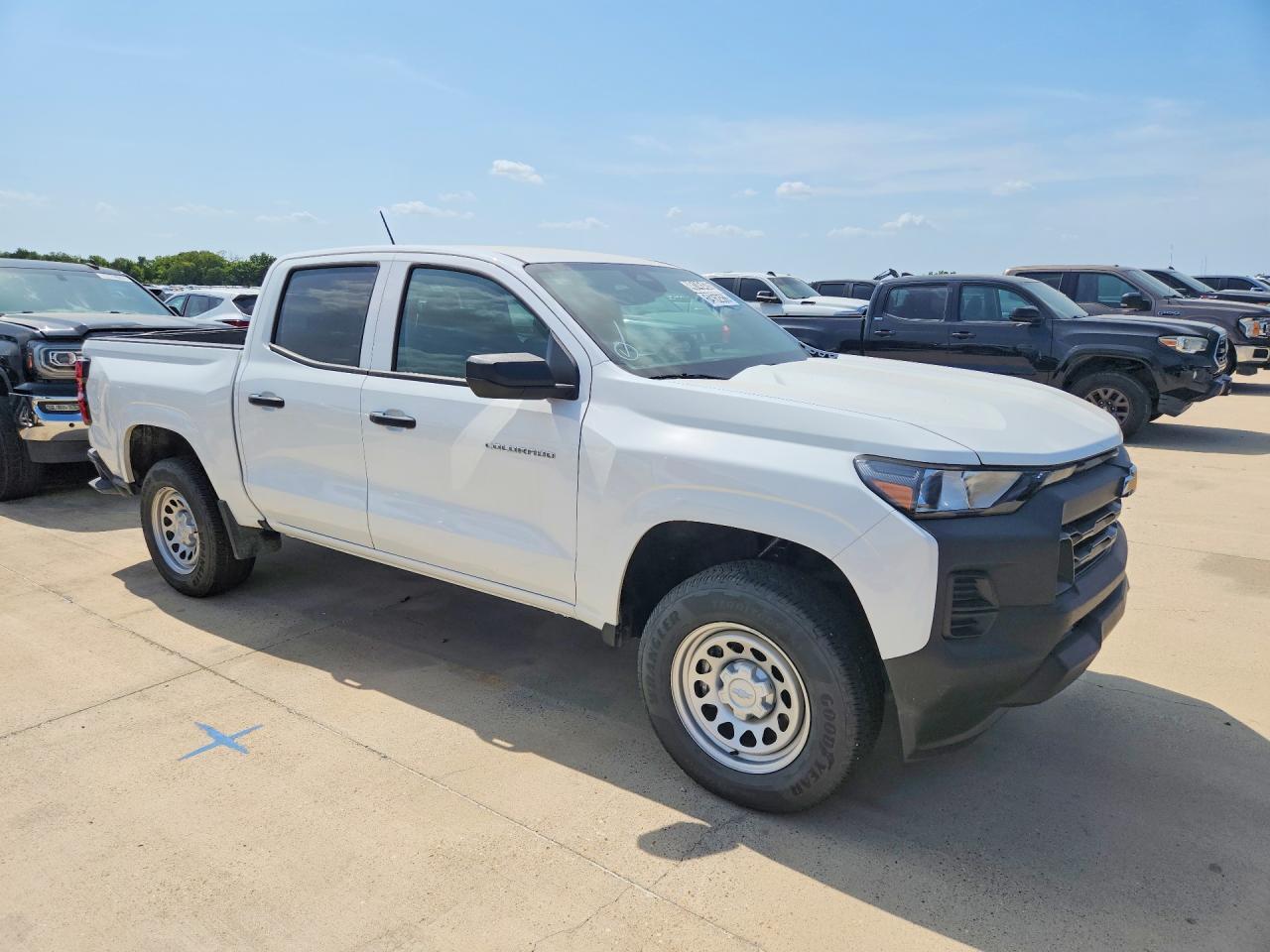2025 CHEVROLET COLORADO — Фото 4 из 12