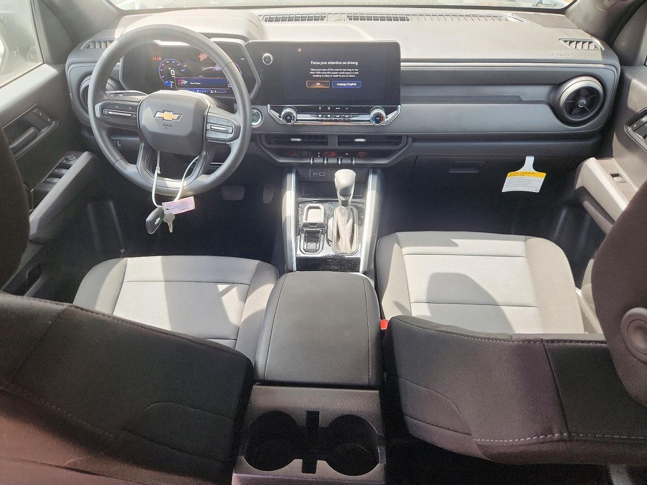 2025 CHEVROLET COLORADO — Фото 8 из 12