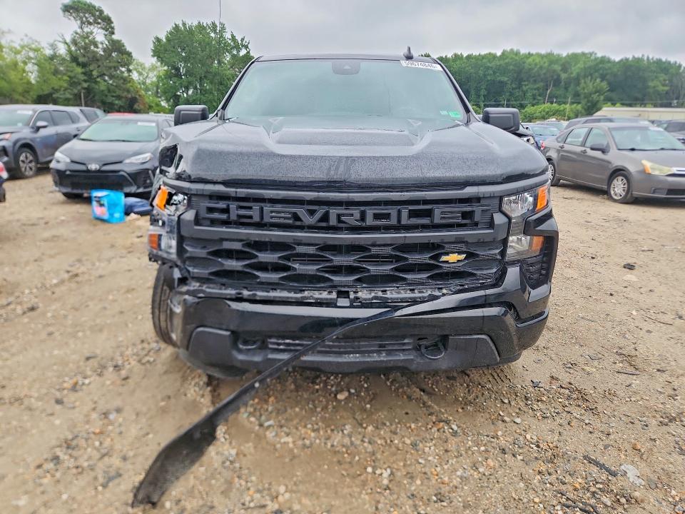 2025 CHEVROLET SILVERADO C1500 CUSTOM — Фото 5 из 12