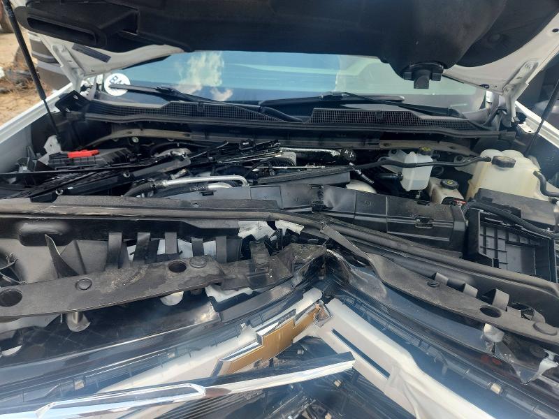 2025 CHEVROLET SILVERADO K2500 HEAVY DUTY LTZ — Фото 11 из 12