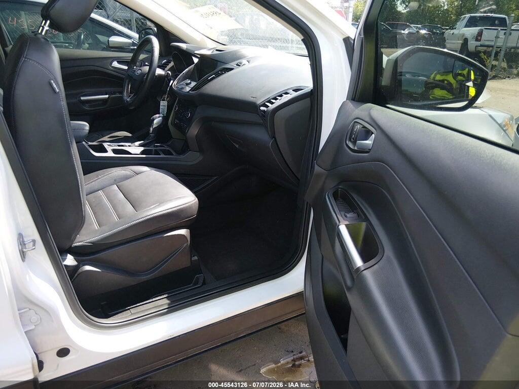 1FMCU0HD3JUD03157 2018 FORD ESCAPE photo no. 5