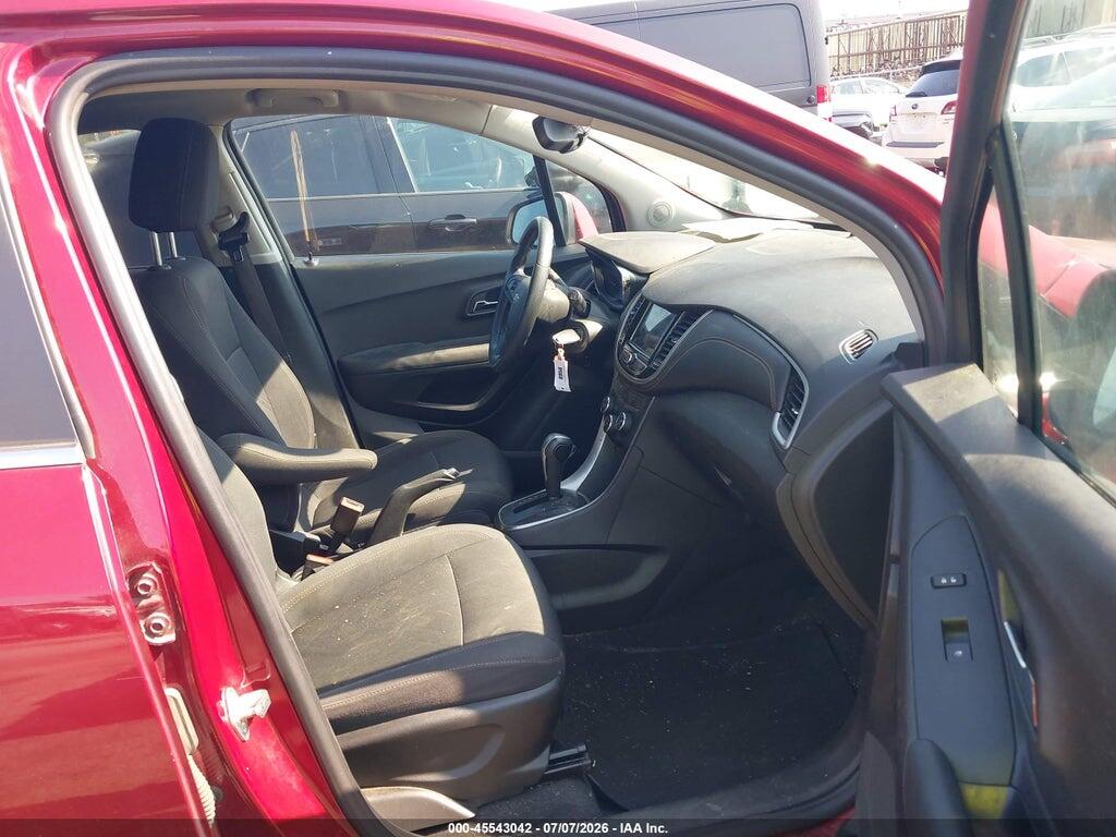 3GNCJLSB2KL404988 2019 CHEVROLET TRAX photo no. 5