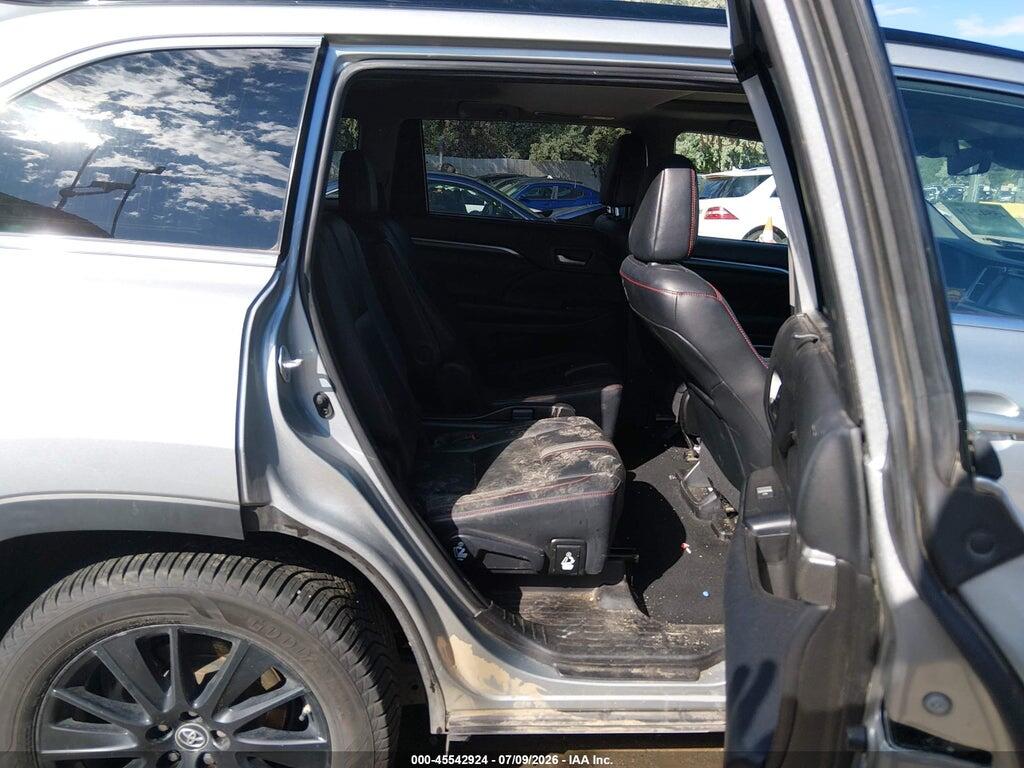 5TDJZRFHXKS947784 2019 TOYOTA HIGHLANDER photo no. 8