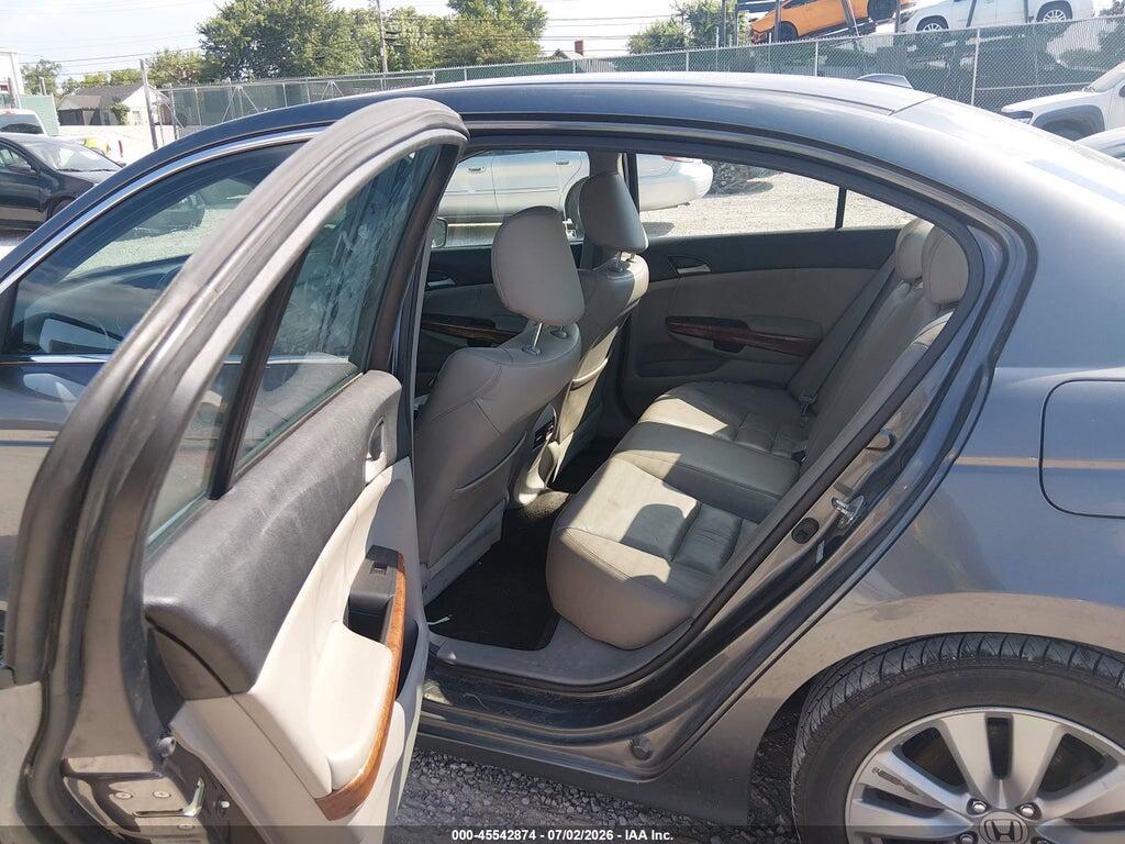 1HGCP2F83CA137810 2012 HONDA ACCORD photo no. 8