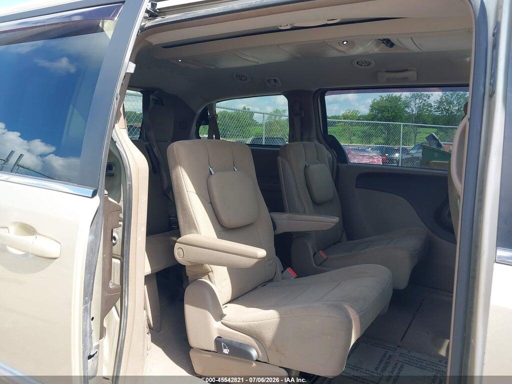 2A4RR5DG5BR747159 2011 CHRYSLER TOWN & COUNTRY photo no. 8