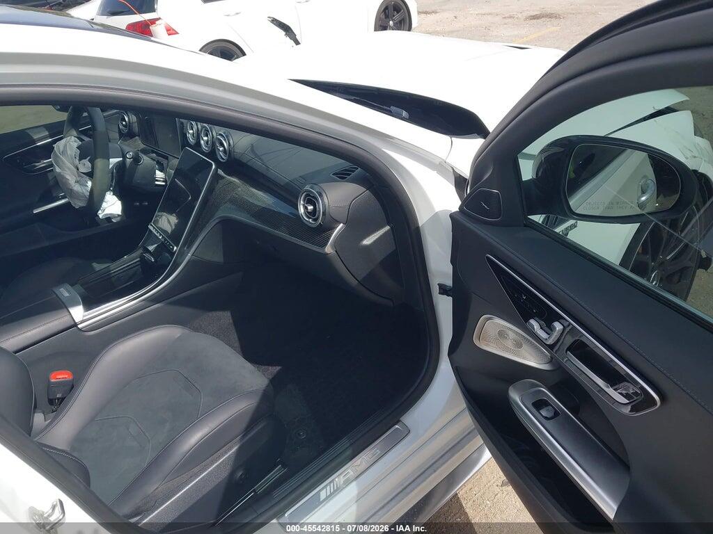 W1KAF8AB3SR246174 2025 MERCEDES-BENZ AMG C 63 photo no. 5