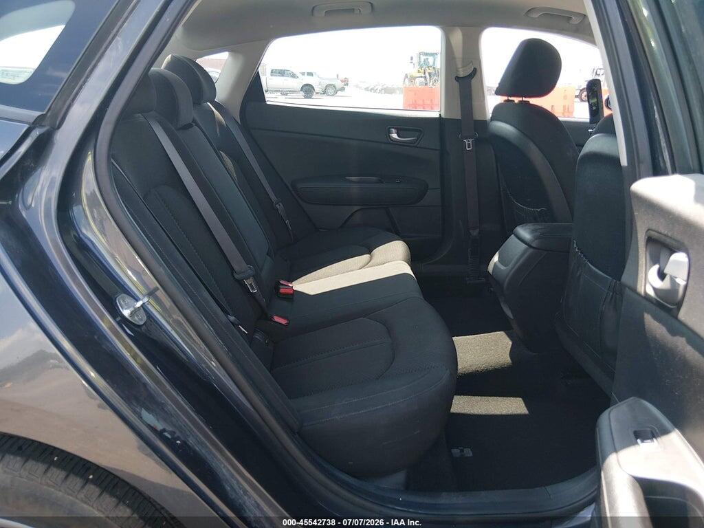 KNAGT4L35J5217032 2018 KIA OPTIMA photo no. 8