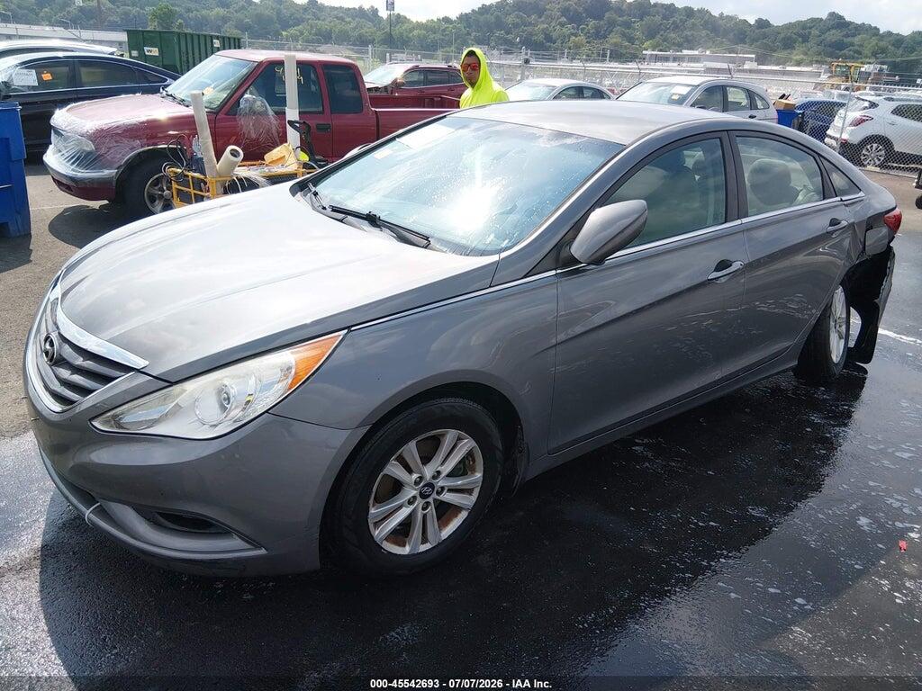 5NPEB4AC1DH790191 2013 HYUNDAI SONATA photo no. 2