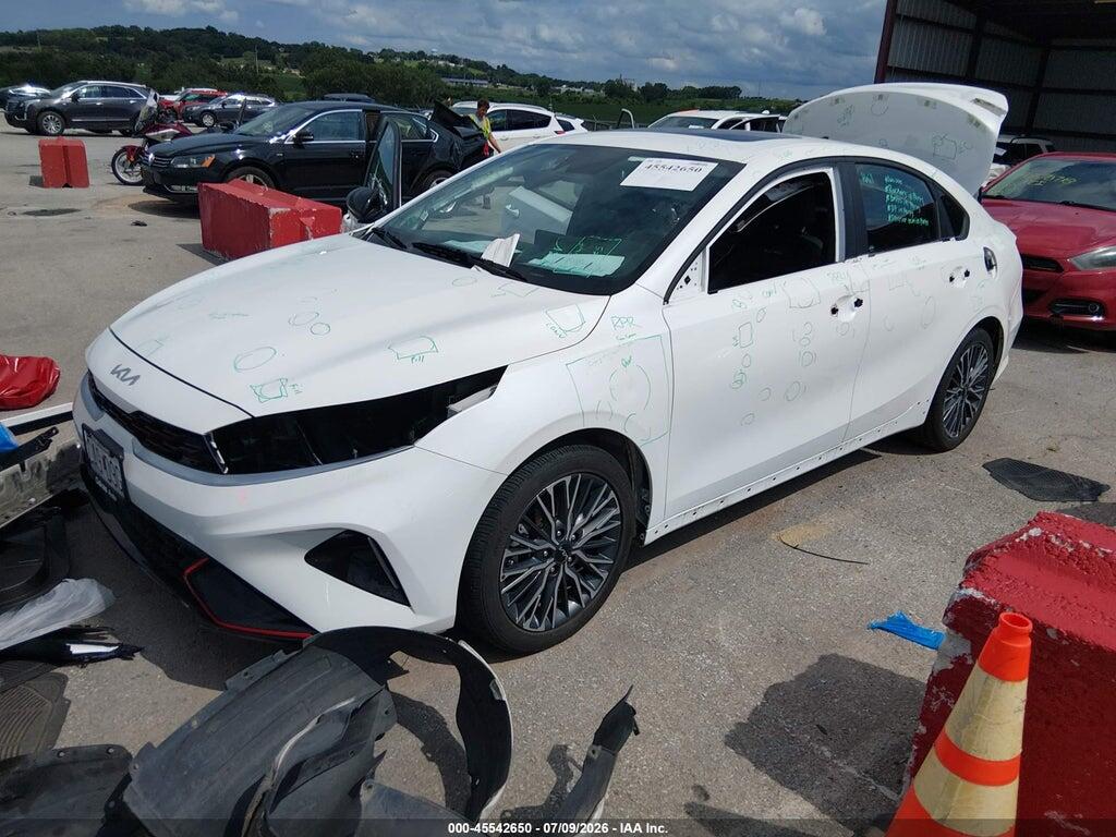 3KPF54AD4PE635048 2023 KIA FORTE photo no. 2