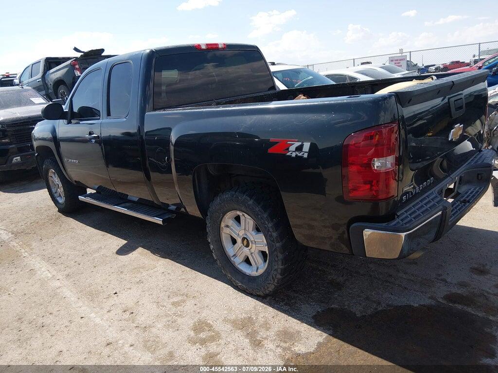 1GCSKSE30AZ158434 2010 CHEVROLET SILVERADO 1500 photo no. 3