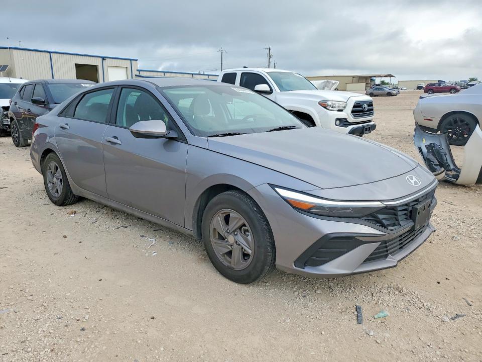 KMHLL4DG0SU039522 2025 HYUNDAI ELANTRA photo no. 4