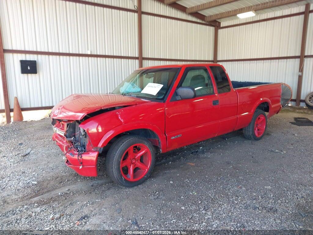 1GCCS1957YK226161 2000 CHEVROLET S-10 photo no. 2