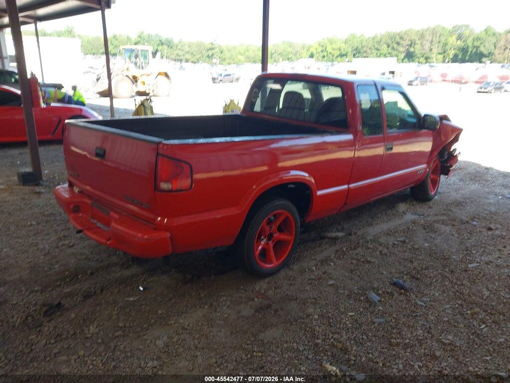 1GCCS1957YK226161 2000 CHEVROLET S-10 photo no. 4