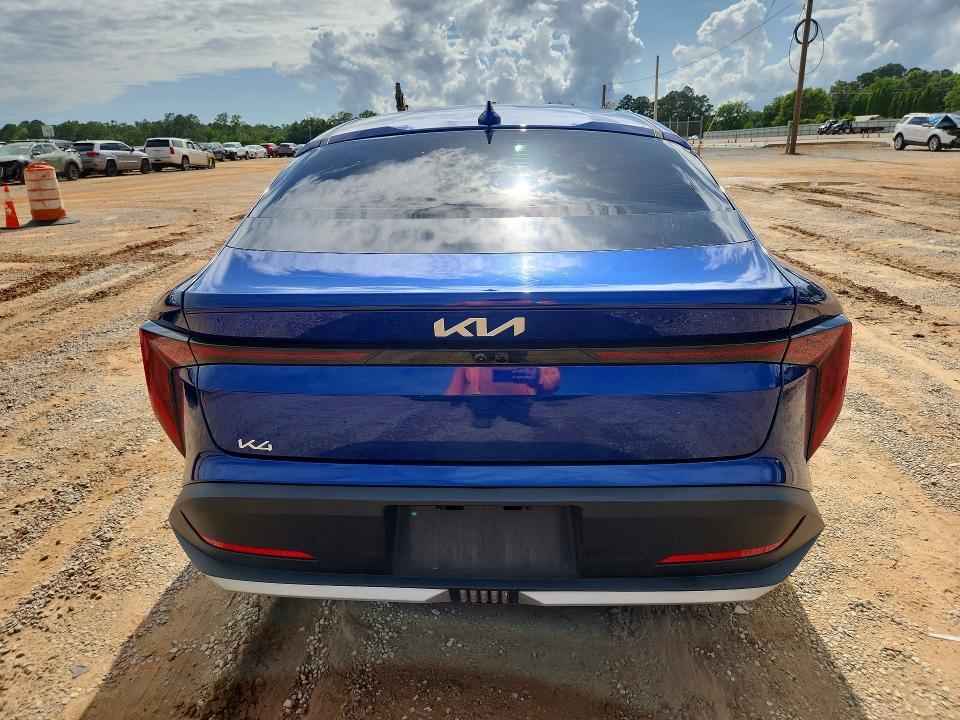 2025 KIA K4 LXS — Фото 6 из 12