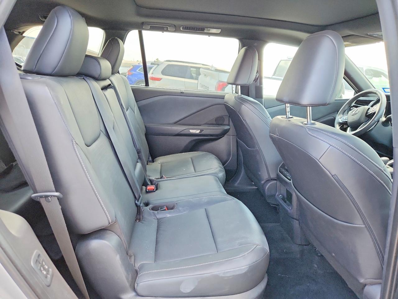 2025 LEXUS TX 350 BASE — Фото 10 из 12
