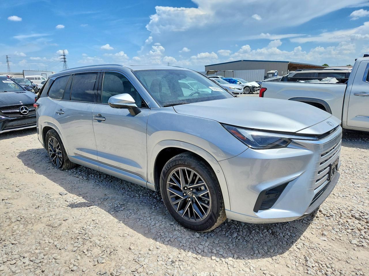 2025 LEXUS TX 350 BASE — Фото 4 из 12