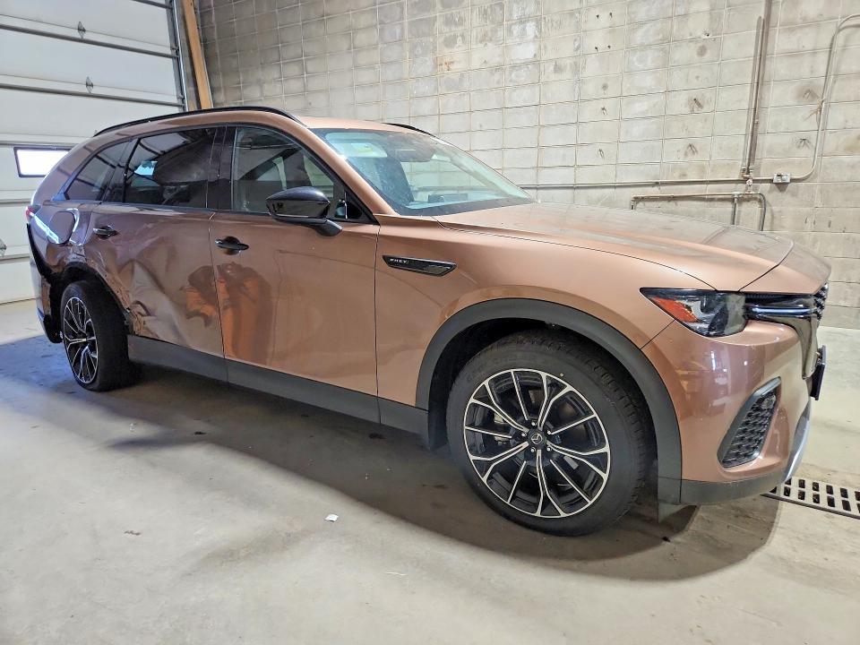 2025 MAZDA CX-70 PREMIUM — Фото 4 из 13