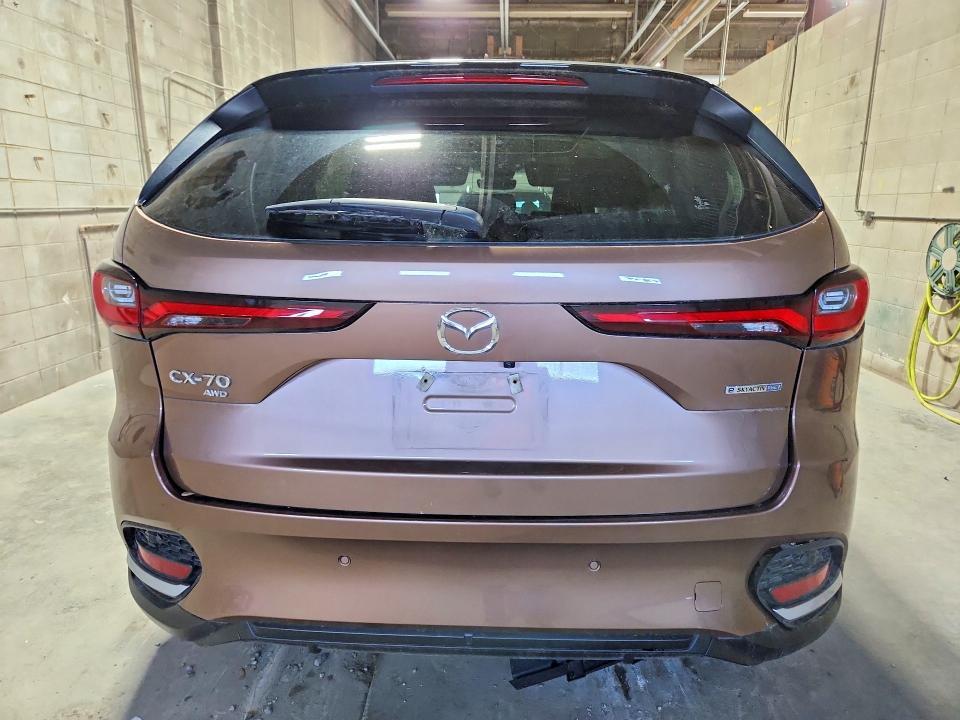 2025 MAZDA CX-70 PREMIUM — Фото 6 из 13