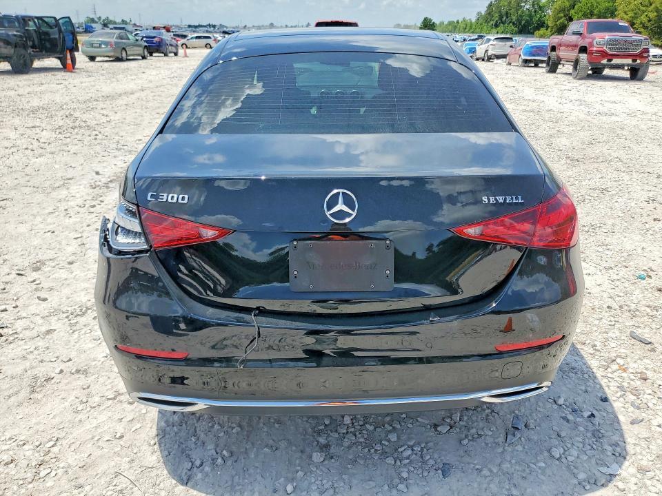 2025 MERCEDES-BENZ C 300 — Фото 6 из 12