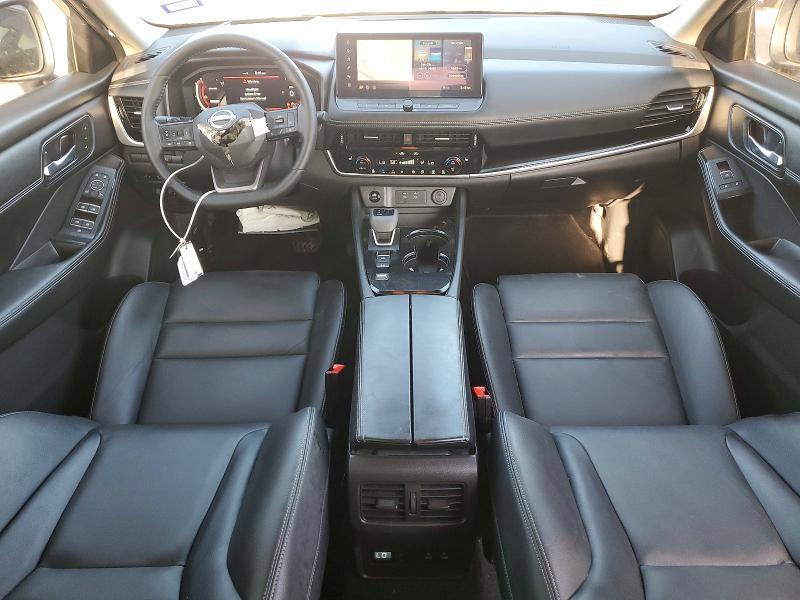 2025 NISSAN ROGUE SL — Фото 9 из 14
