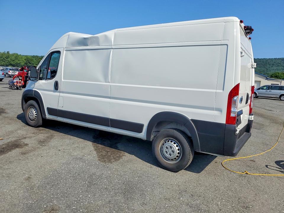 2025 RAM PROMASTER 2500 DELIVERY VAN — Фото 2 из 13
