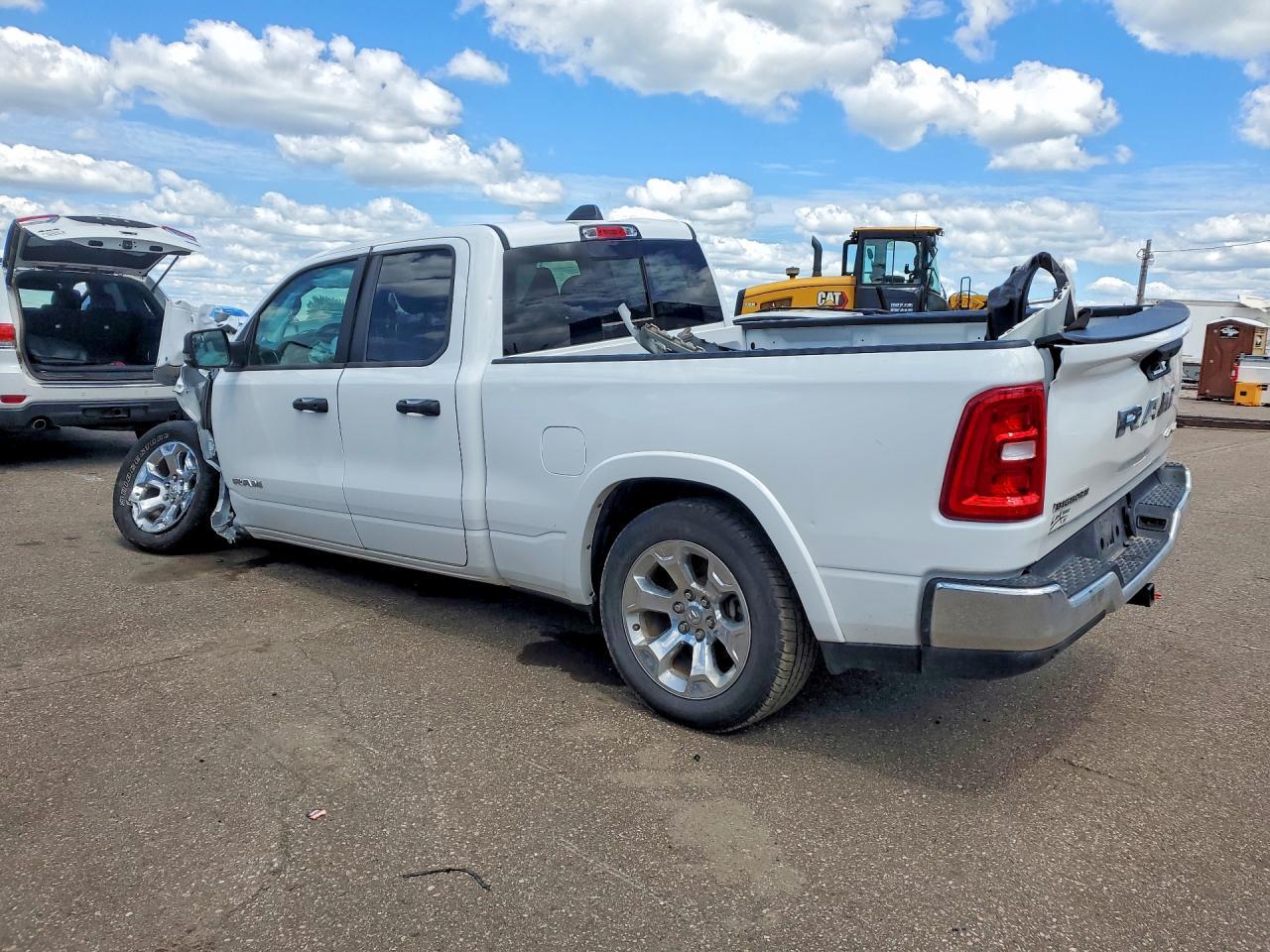 2025 RAM 1500 BIG HORN/LONE STAR — Фото 2 из 12