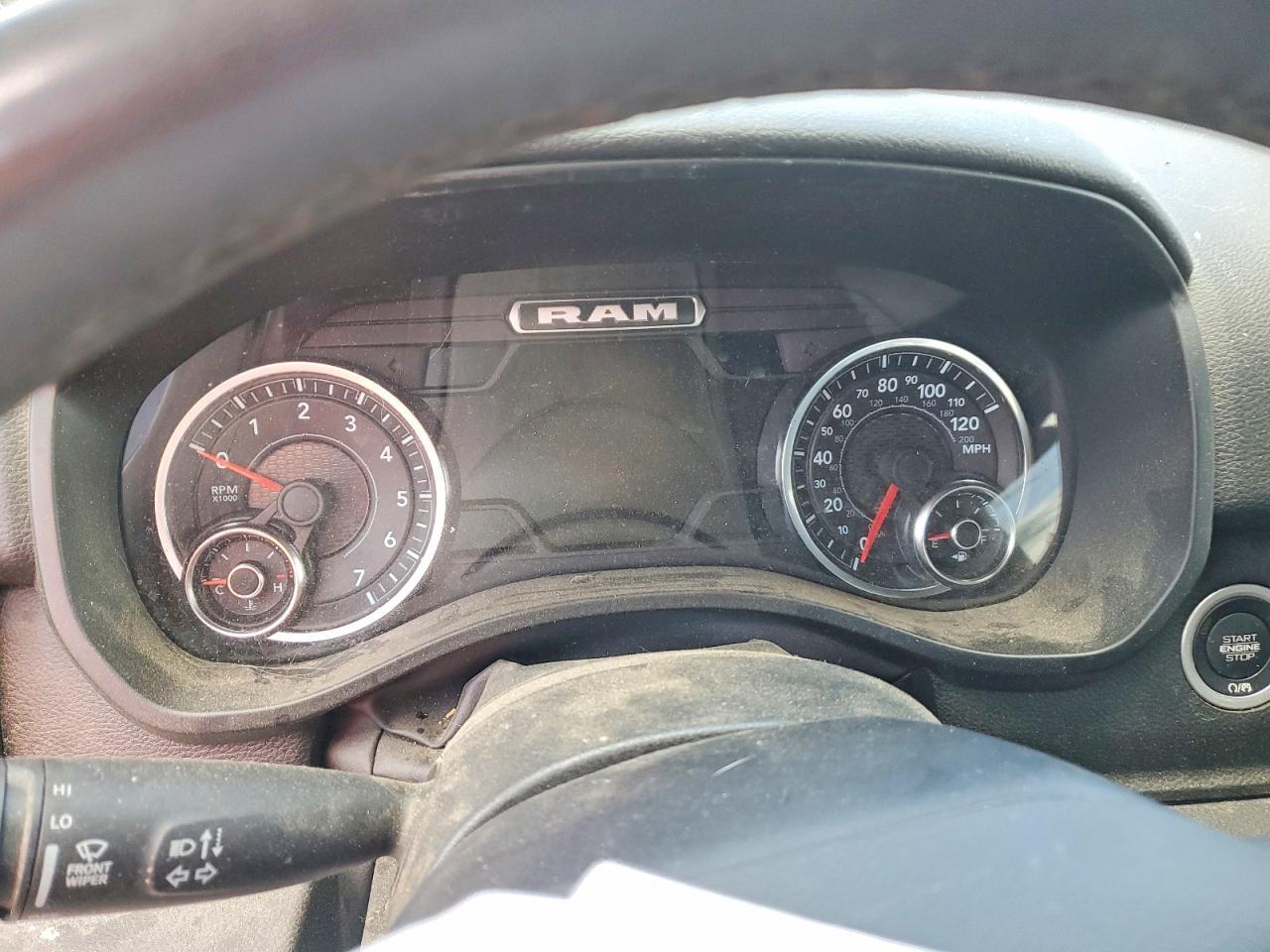 2025 RAM 1500 BIG HORN/LONE STAR — Фото 9 из 12