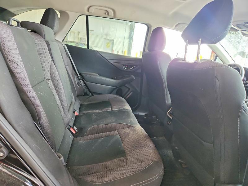 2025 SUBARU OUTBACK PREMIUM — Фото 10 из 12