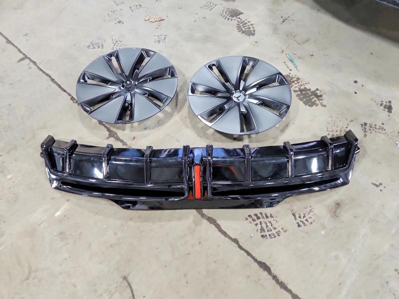 2025 TESLA MODEL 3 — Фото 12 из 13