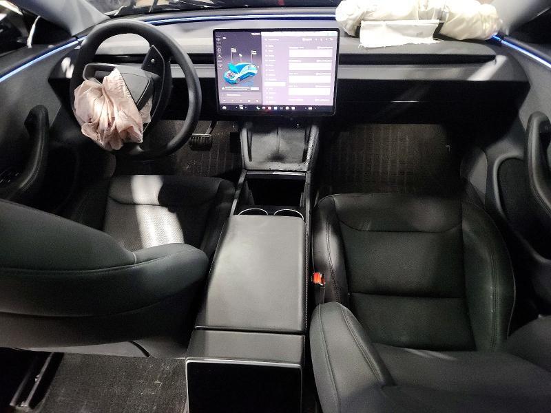 2025 TESLA MODEL 3 — Фото 8 из 13