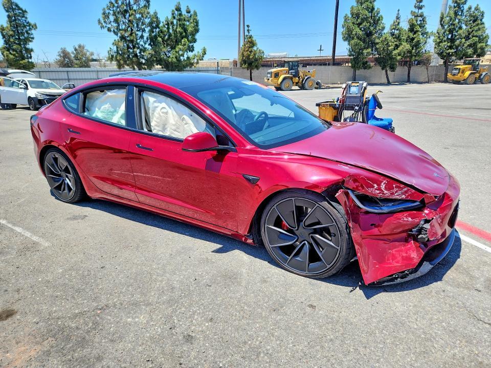2025 TESLA MODEL 3 — Фото 4 из 12