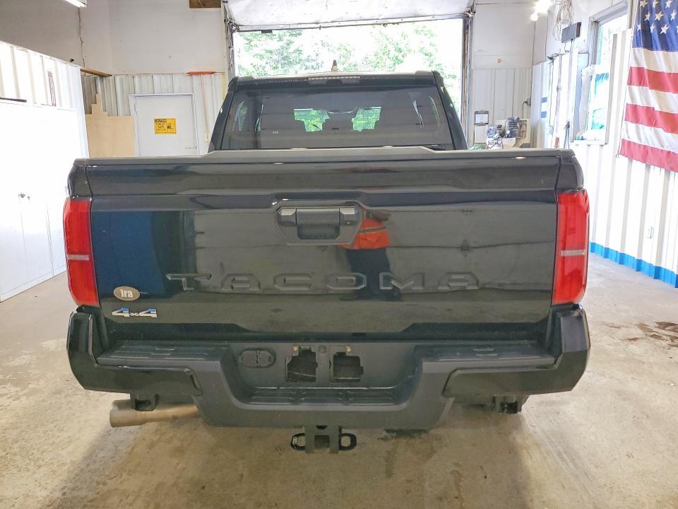 2025 TOYOTA TACOMA SR5 — Фото 6 из 12