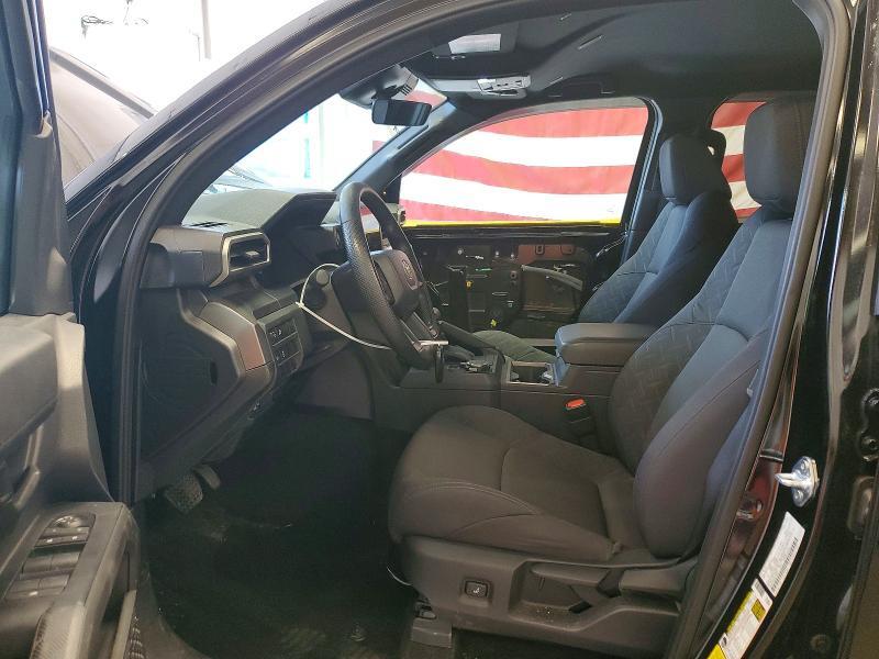 2025 TOYOTA TACOMA SR5 — Фото 7 из 12