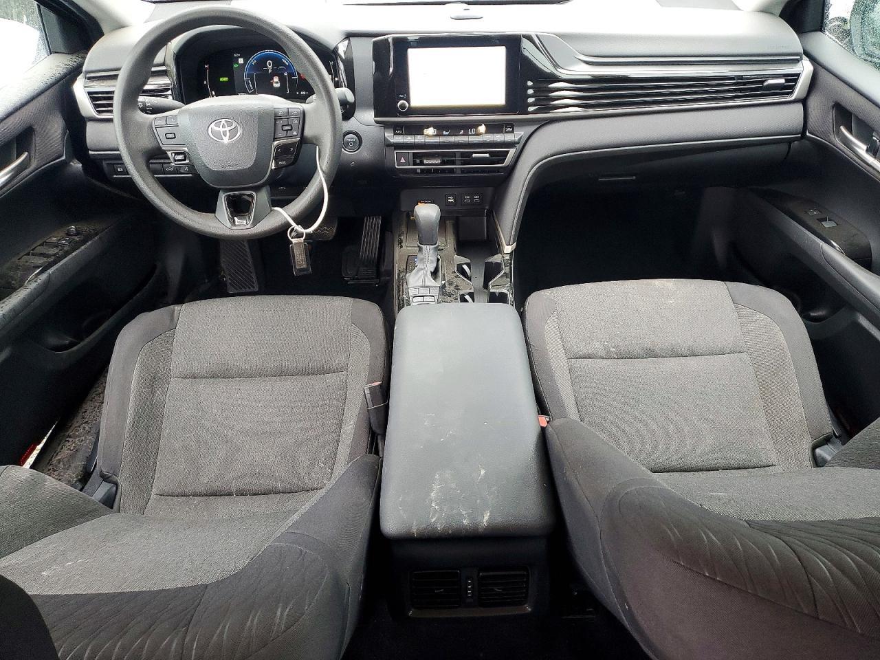 4T1DAACK7SU528448 2025 TOYOTA CAMRY photo no. 8