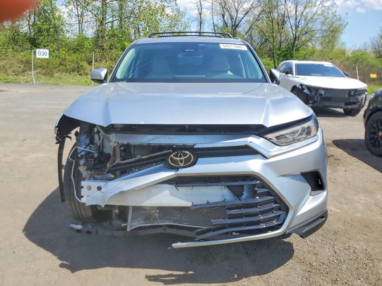 2025 TOYOTA GRAND HIGHLANDER HYBRID XLE — Фото 5 из 13