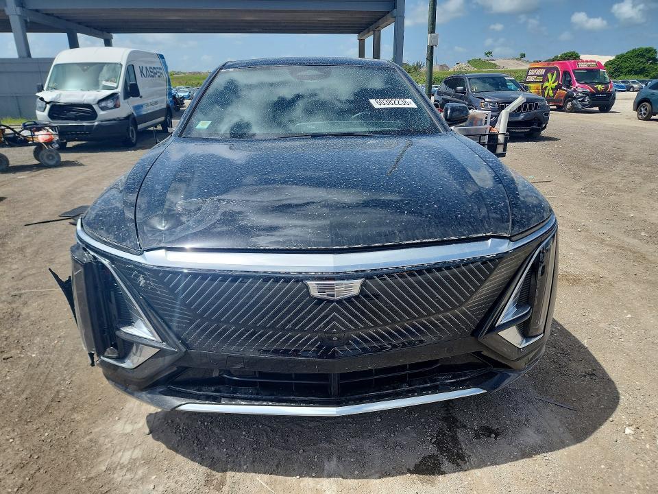 2024 CADILLAC LYRIQ TECH — Фото 5 из 13