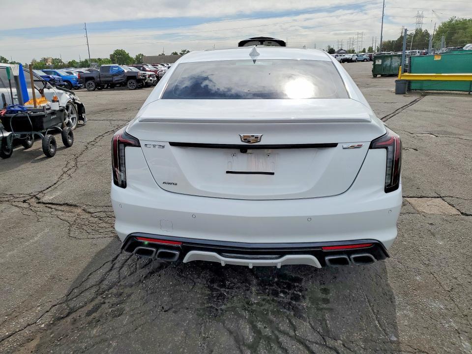 2024 CADILLAC CT5-V — Фото 6 из 12