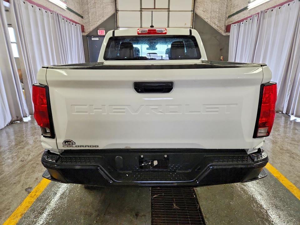 2024 CHEVY COLORADO — Фото 6 из 12