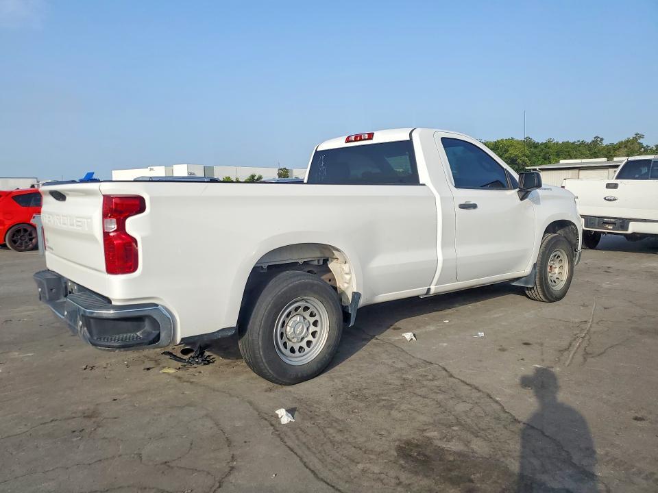 2024 CHEVROLET SILVERADO C1500 — Фото 3 из 12